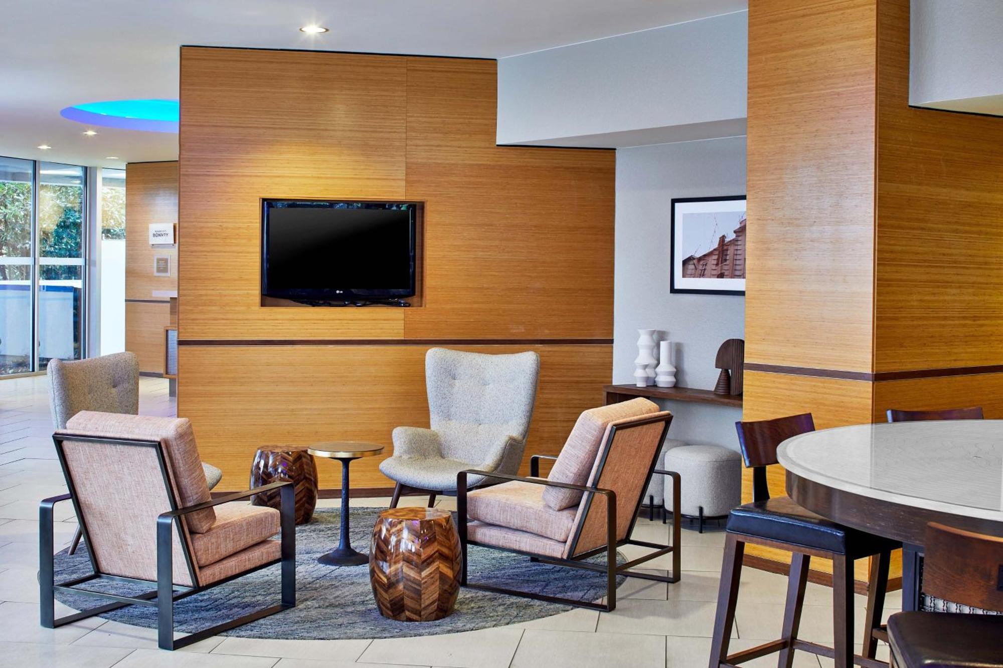 Four Points By Sheraton Tallahassee Downtown Exteriér fotografie